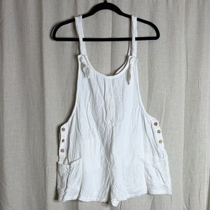 Chic White Buttoned romper